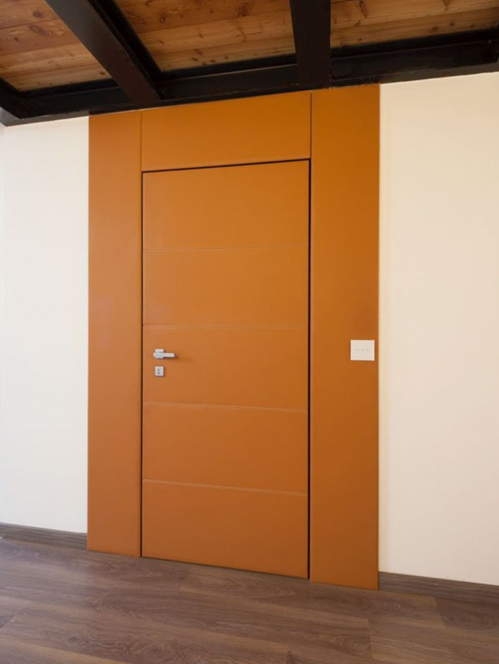 Ercole-ingresso-a-battente-in-pelle-colorata-uai-707x942